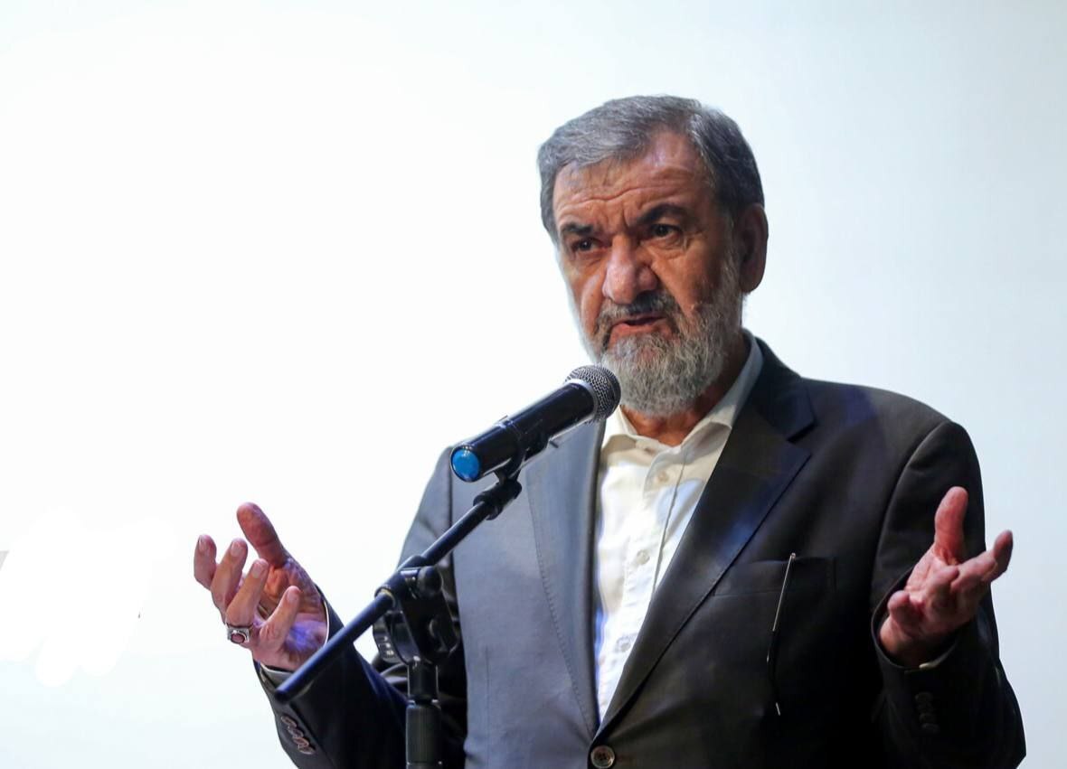 محسن رضایی برگزاری جلسه مشترک با مخبر و قالیباف را تکذیب کرد