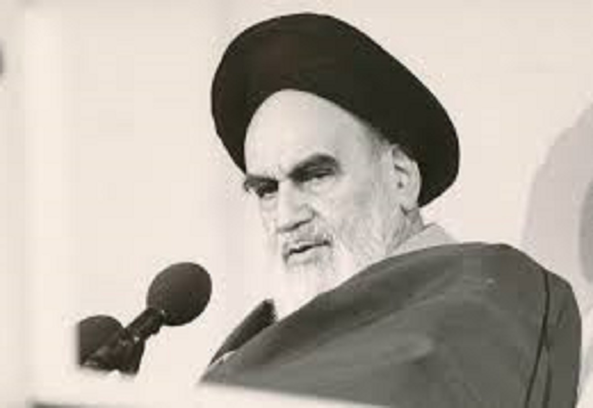 رهبر انقلاب