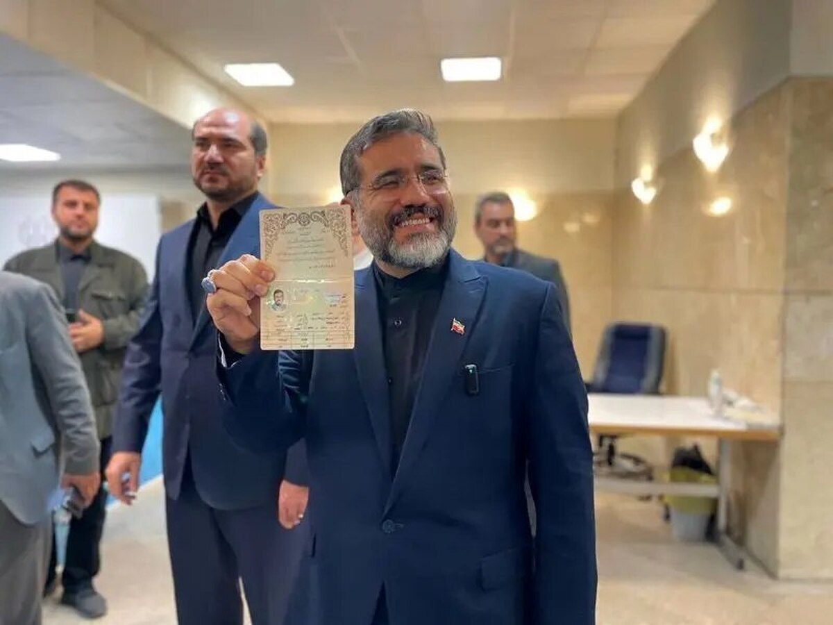 کامبیز نوروزی: نامه اعضای هیات دولت به شورای نگهبان برای تایید صلاحیت اسماعیلی مغایر با قانون است کامبیز نوروزی: نامه اعضای هیات دولت به شورای نگهبان برای تایید صلاحیت اسماعیلی مغایر با قانون است