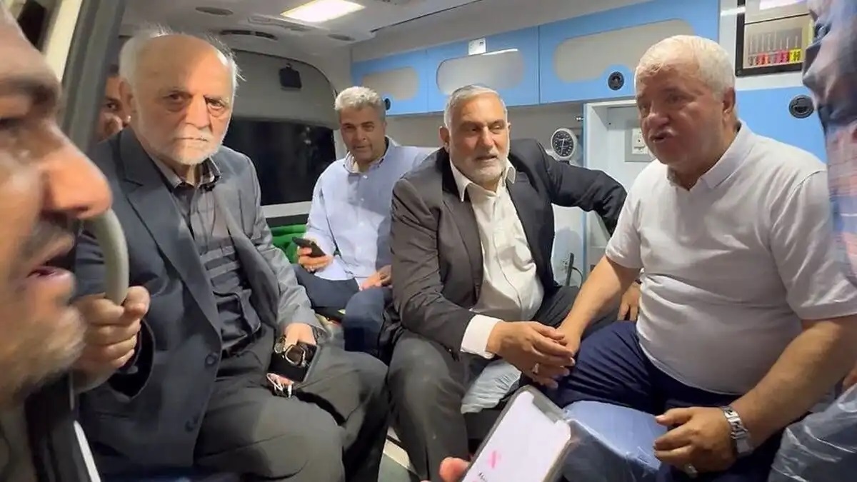 توضیحات باشگاه پرسپولیس در خصوص استفاده پروین از آمبولانس: علی پروین مشکل سلامتی داشت