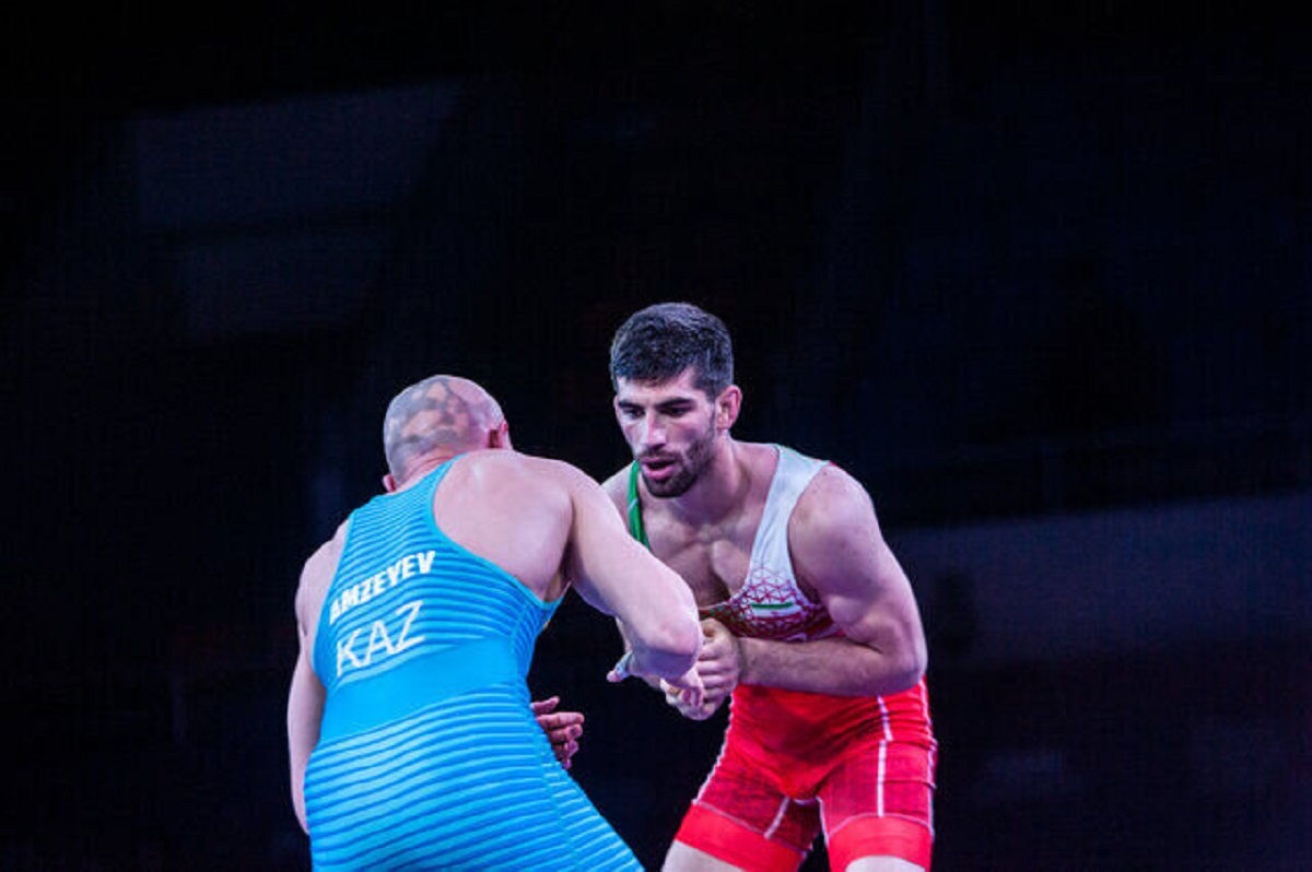 کشتی گیر ایرانی