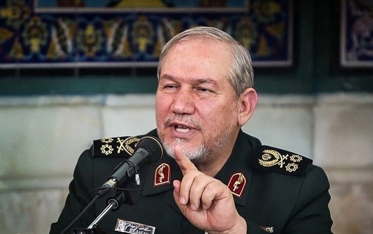 رحیم صفوی: در انتخابات، افرادی را انتخاب کنید که به حضرت آقا ایمان داشته باشند رحیم صفوی: در انتخابات، افرادی را انتخاب کنید که به حضرت آقا ایمان داشته باشند