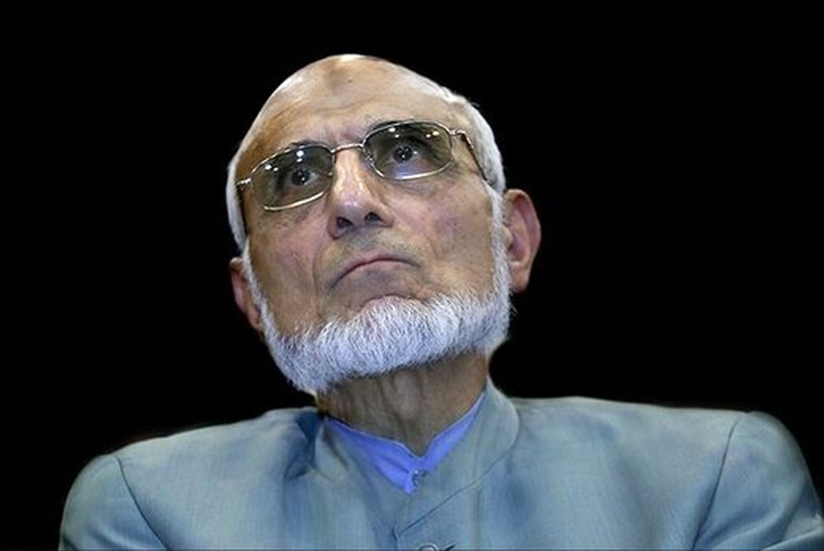 توییت جنجالی میرسلیم: رئیسی صندوقی از اسرار نظام را با خود برد