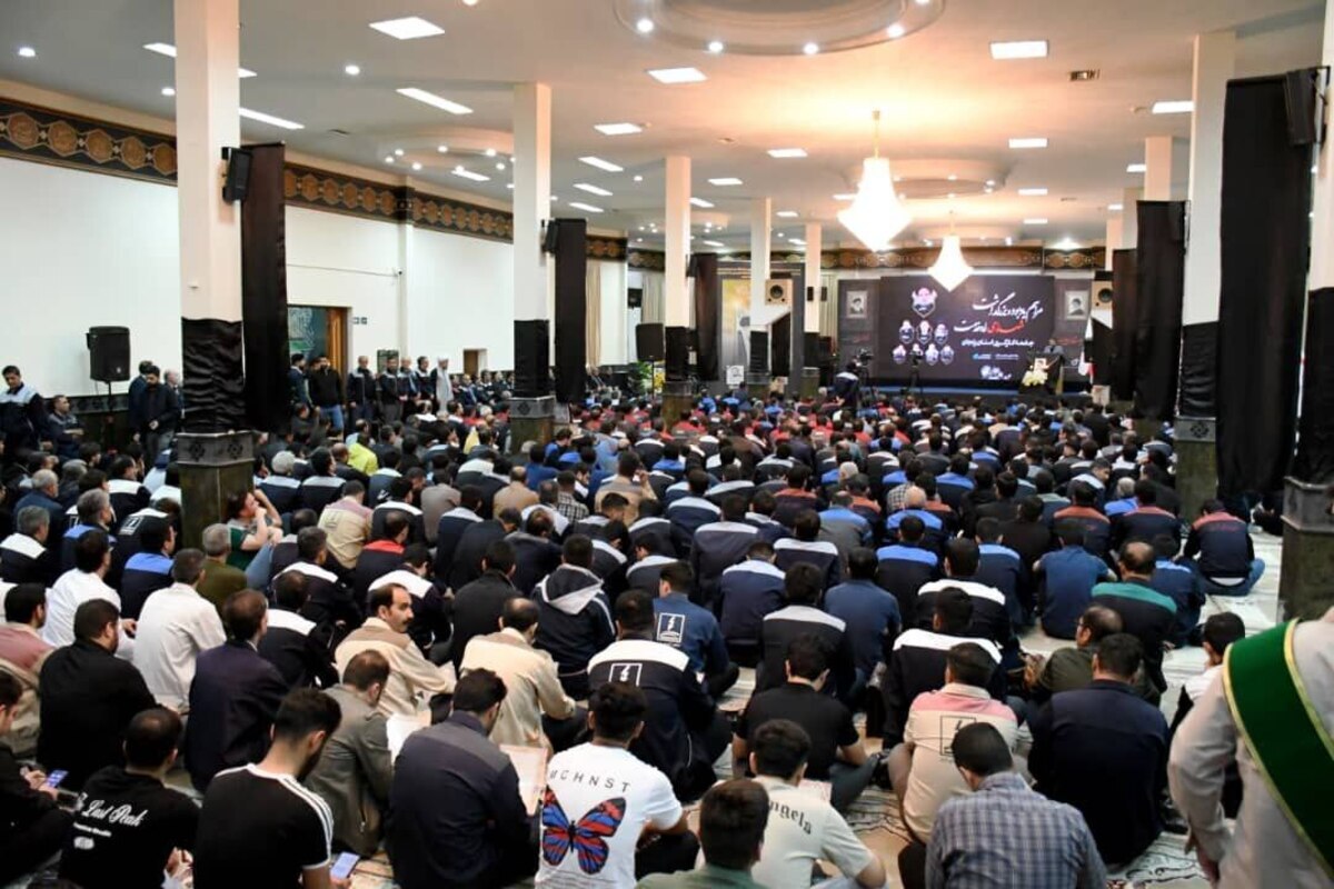 جامعه کارگری زنجان، یاد شهدای خدمت را گرامی داشت جامعه کارگری زنجان، یاد شهدای خدمت را گرامی داشت