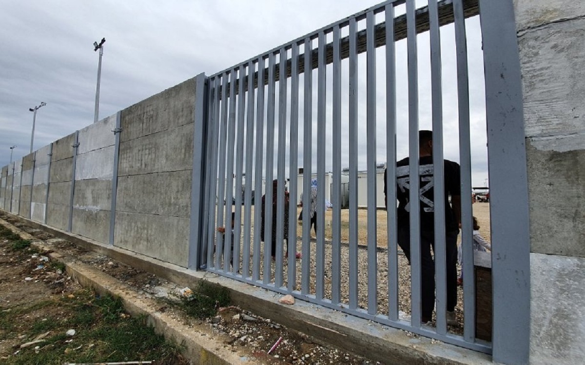 زندان یونان