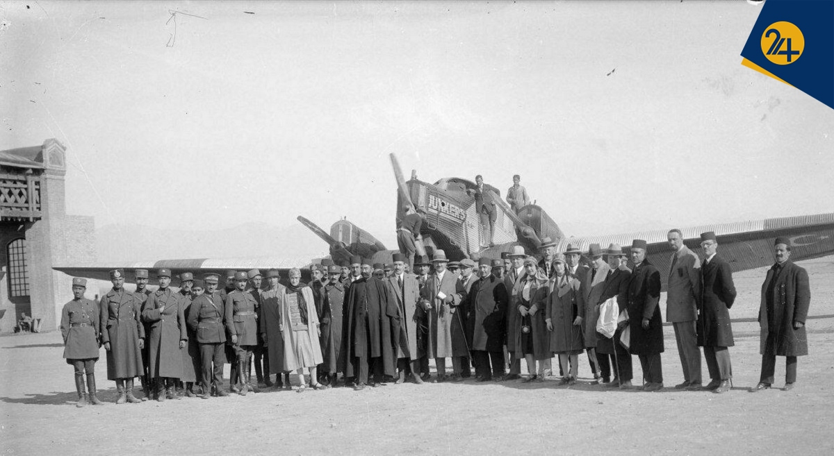 ورود هواپیما به ایران