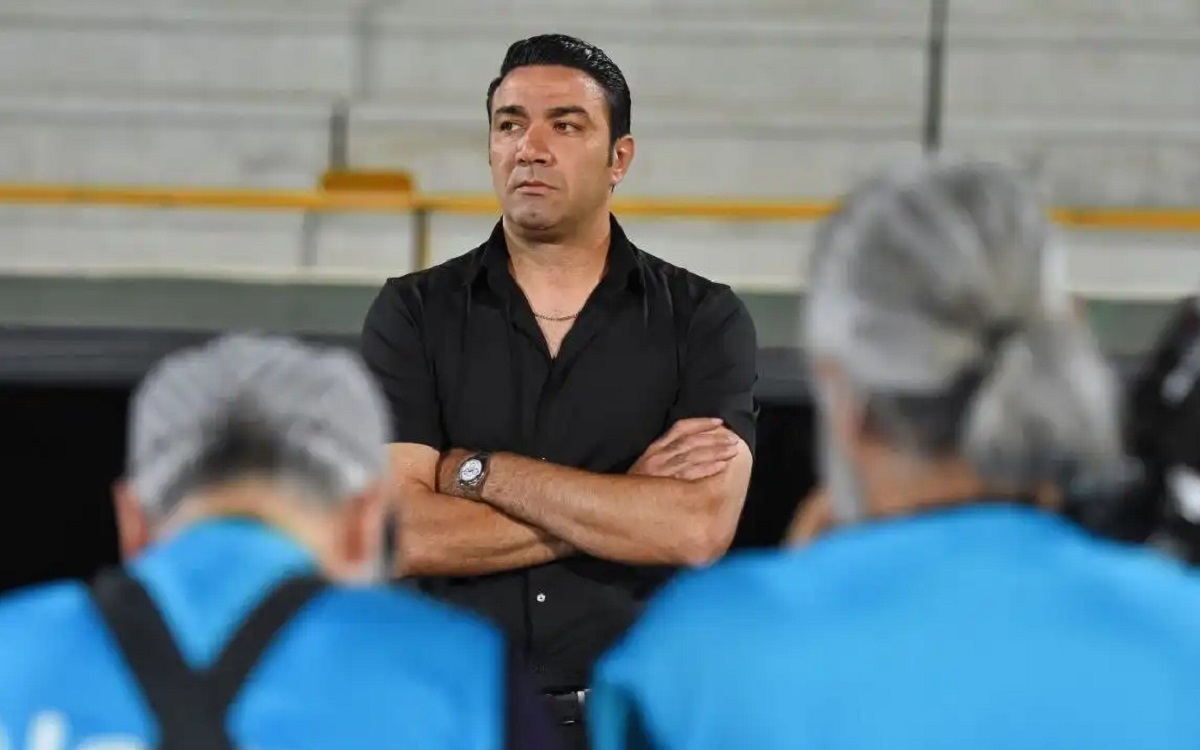 جواد نکونام