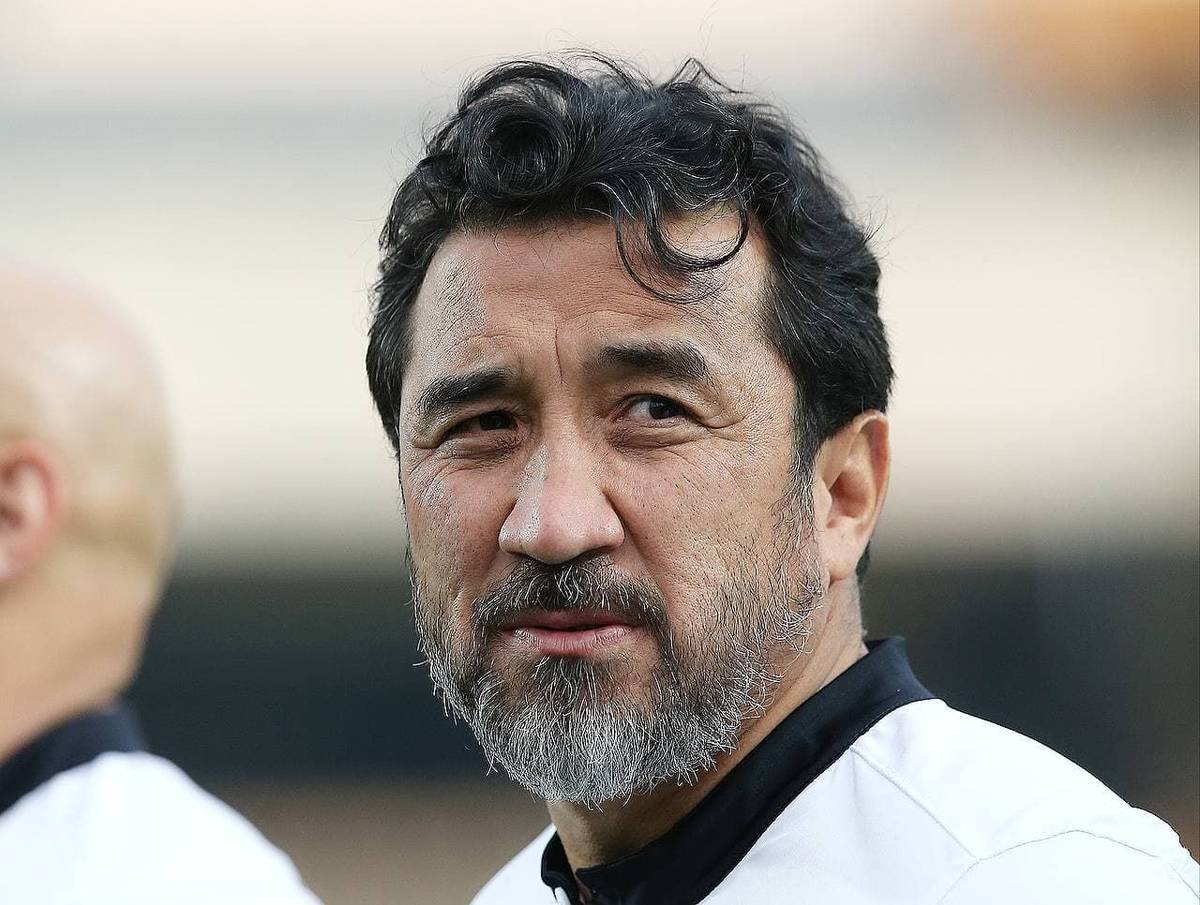 ببینید| حمله خداداد عزیزی به مجری جوان به خاطر یک شوخی