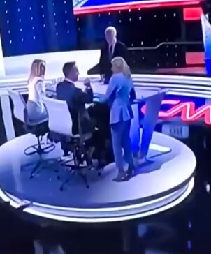 پس‌لرزه‌های مناظره اول؛ همسر بایدن به کمک او آمد