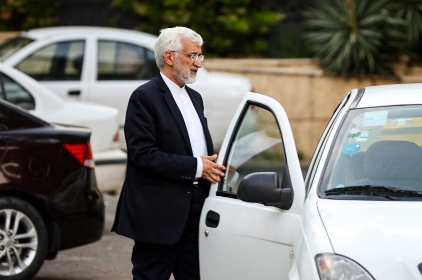 رانندگان اسنپ ببینند؛ طرح خطرناک جلیلی برای بنزین