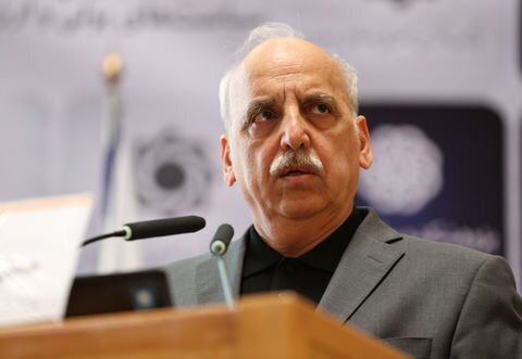 بیانیه مهم مشاور اقتصادی پزشکیان: قیمت بنزین تغییر نخواهد کرد