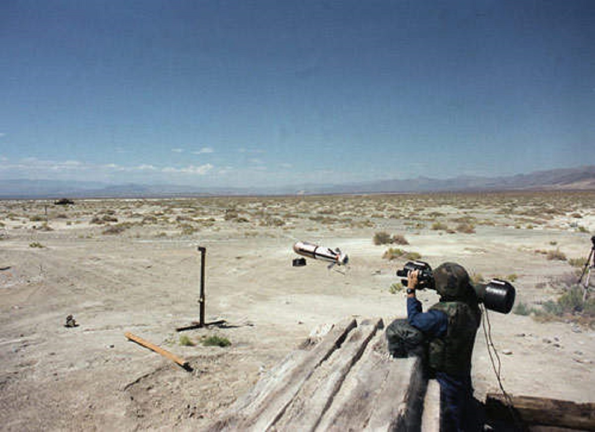 سیستم موشکی ضد تانک پریدیتور