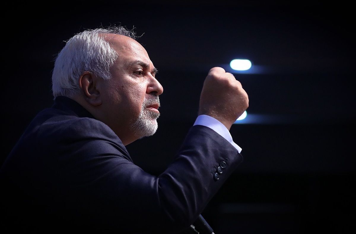 ظریف: موافقان تحریم را روز شنبه باید به خانه بفرستیم