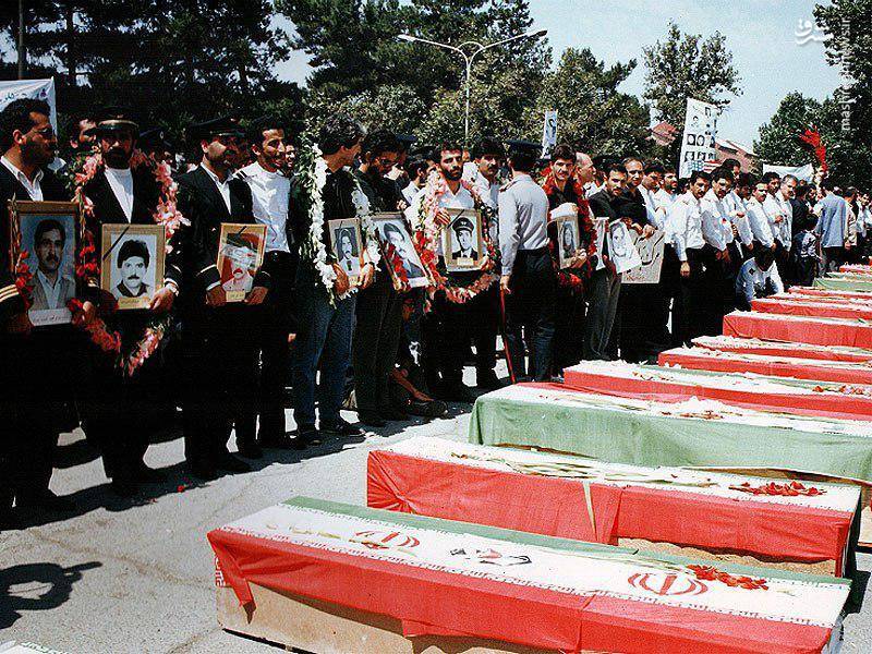 سرنگونی هواپیمای مسافربری ایران ایر توسط ناو آمریکایی در دهه ۶۰ سرنگونی هواپیمای مسافربری ایران ایر توسط ناو آمریکایی در دهه ۶۰