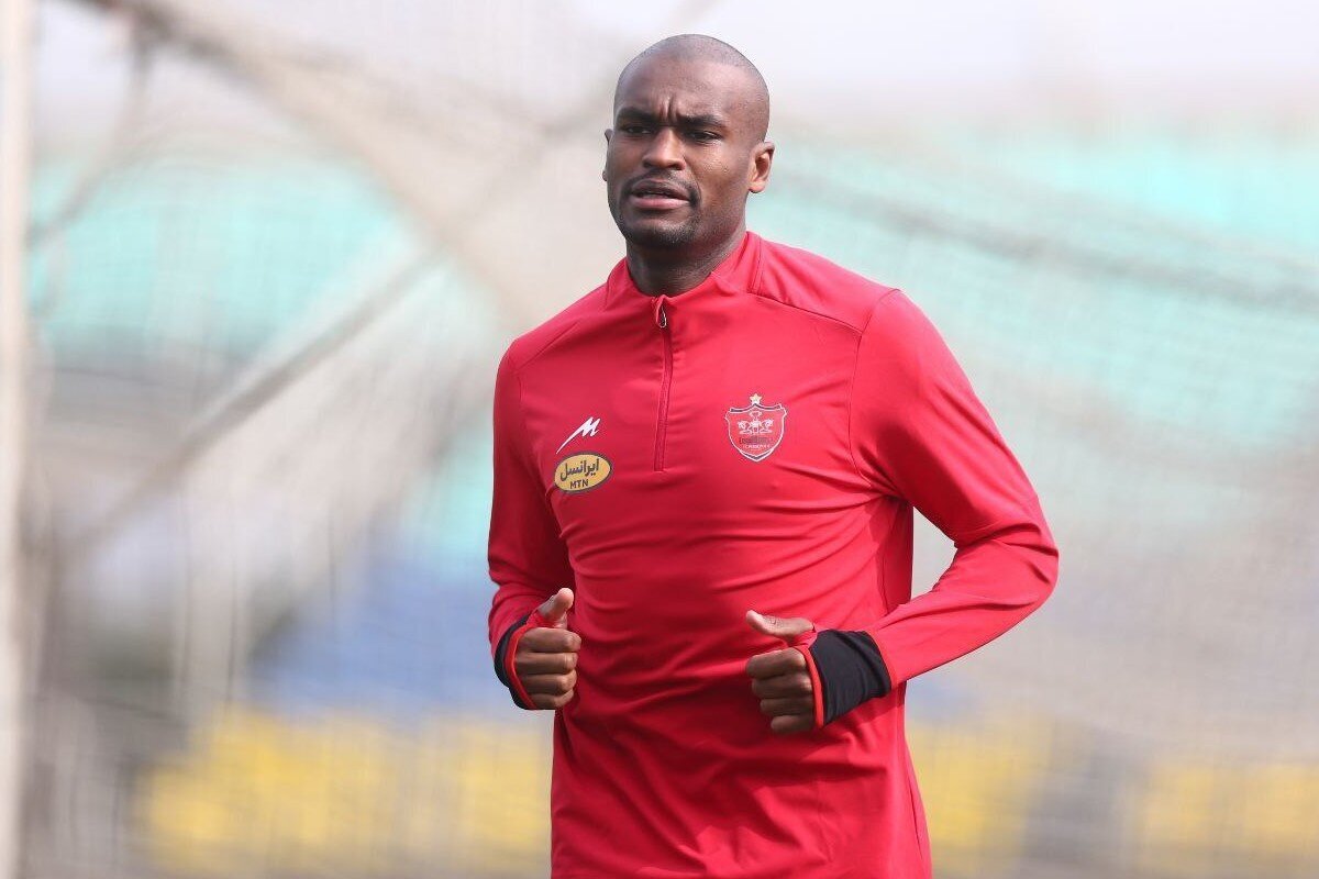 پیشنهاد میلیاردی به مدیران پرسپولیس برای انتقال عبدالکریم حسن پیشنهاد میلیاردی به مدیران پرسپولیس برای انتقال عبدالکریم حسن