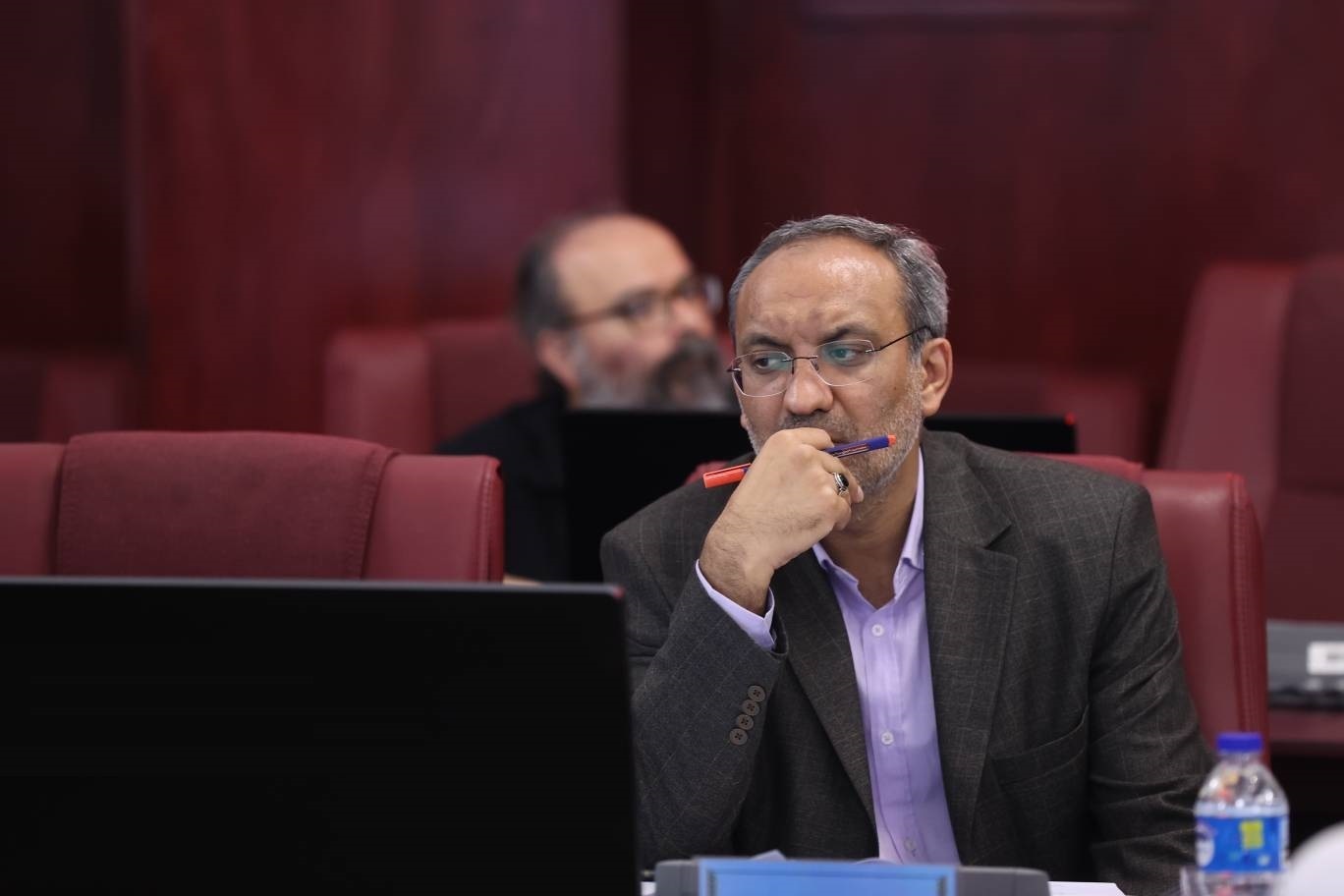 تکلیف دولت با مدیران ضد پزشکیان چیست؟ | خداحافظی با رئیس کل بیمه مرکزی پس از اتهام زنی به پزشکیان تکلیف دولت با مدیران ضد پزشکیان چیست؟ | خداحافظی با رئیس کل بیمه مرکزی پس از اتهام زنی به پزشکیان