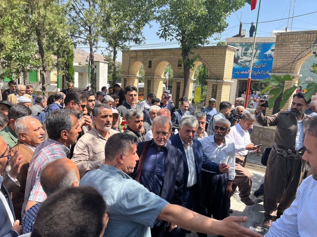 مسعود پزشکیان