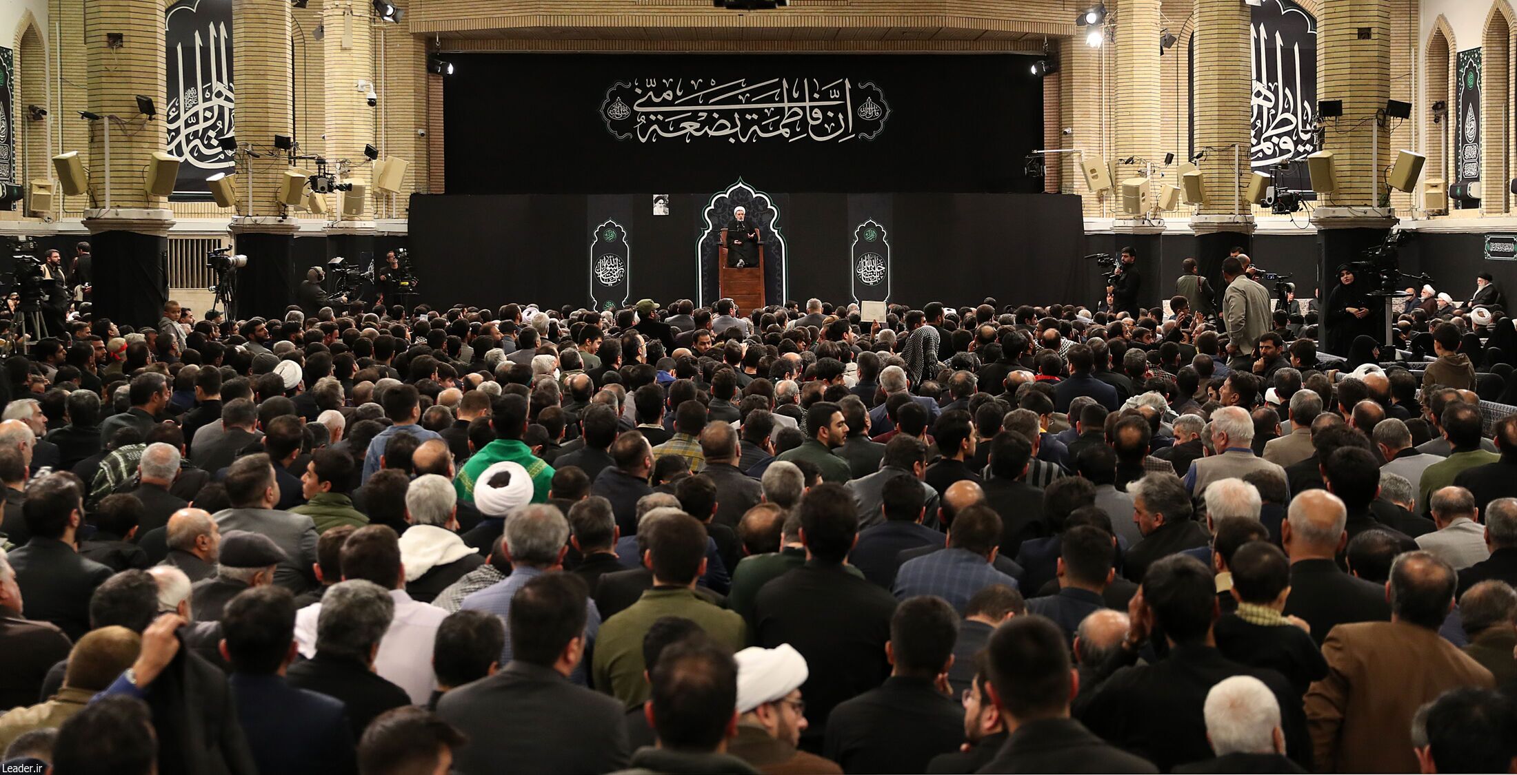 روزنامه اطلاعات: مجالس عزاداری تبدیل به مکانی برای تسویه حساب سیاسی شده است