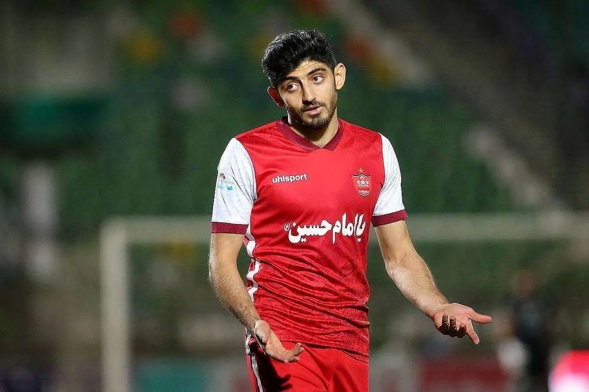 ببینید| حمله هاشم بیکزاده به مهدی ترابی روی آنتن زنده ببینید| حمله هاشم بیکزاده به مهدی ترابی روی آنتن زنده