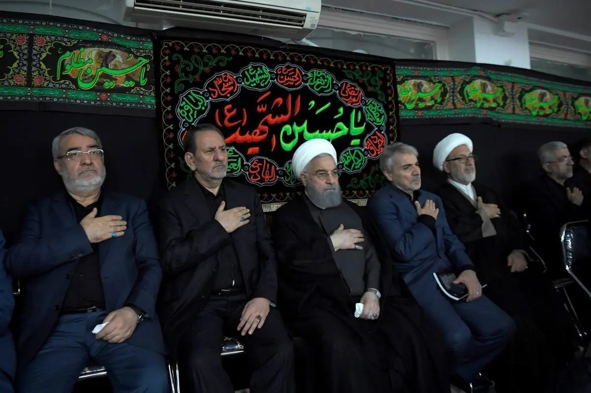حسن روحانی در عزاداری محرم حسن روحانی در عزاداری محرم
