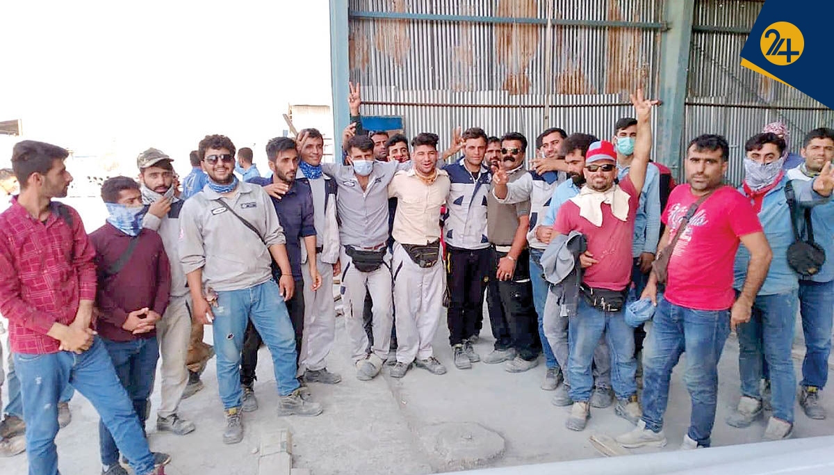 صدای ۱۰۰هزار کارگر اعتصابی صنعت نفت را بشنوید | چگونه کارگران پروژهای و پیمانی نفت و گاز برای گرفتن حقوق خود تلاش میکنند؟ صدای ۱۰۰هزار کارگر اعتصابی صنعت نفت را بشنوید | چگونه کارگران پروژهای و پیمانی نفت و گاز برای گرفتن حقوق خود تلاش میکنند؟