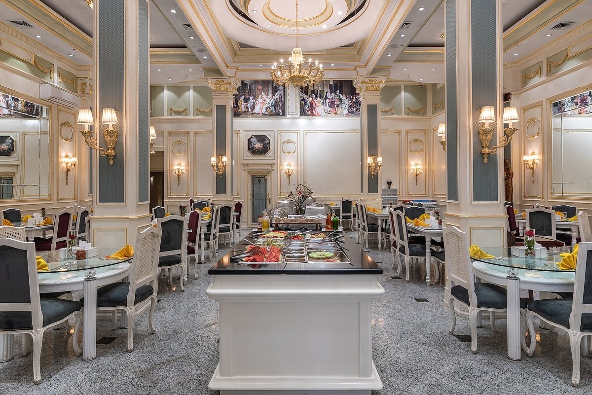 معرفی بهترین رستوران نزدیک حرم امام رضا، در میان هتل های مشهد معرفی بهترین رستوران نزدیک حرم امام رضا، در میان هتل های مشهد