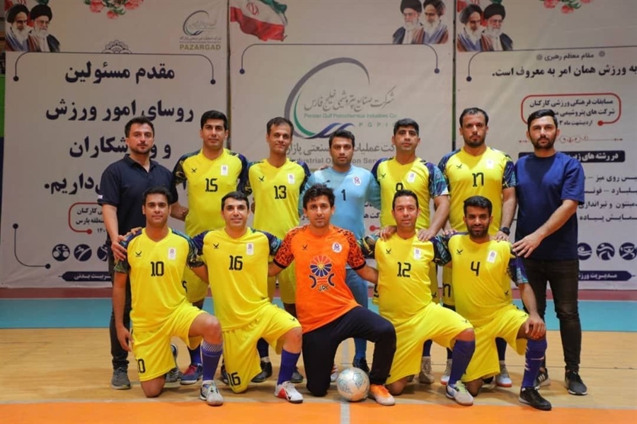 قهرمانی تیم فوتسال پتروشیمی جم در منطقه پارس قهرمانی تیم فوتسال پتروشیمی جم در منطقه پارس