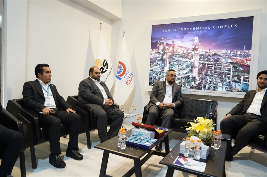 ارائه توانمندیها و معرفی محصولات صادراتی پتروشیمی جم در نمایشگاه IRAN Expo ۲۰۲۴ ارائه توانمندیها و معرفی محصولات صادراتی پتروشیمی جم در نمایشگاه IRAN Expo ۲۰۲۴