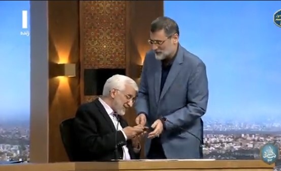 عیدی قاضی‌زاده هاشمی به رقبای انتخاباتی