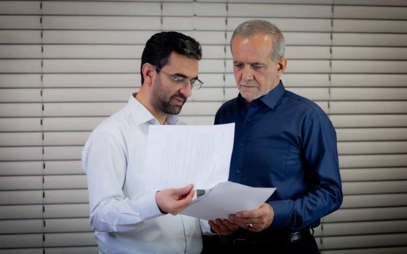 آذری جهرمی: هر قدر با یک میلیون تومان شغل ایجاد کردند، ۴ میلیون خانه ساختند و دلار ارزان شد