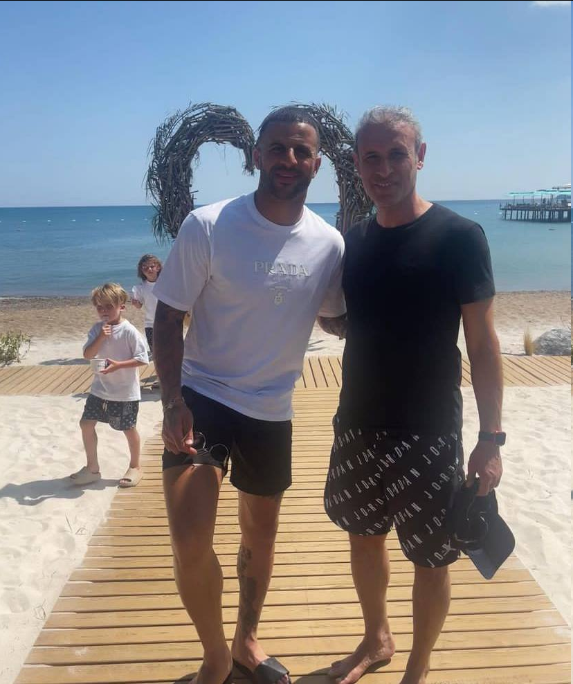 گل محمدی و مدافع منچسترسیتی در دبی + عکس گل محمدی و مدافع منچسترسیتی در دبی + عکس