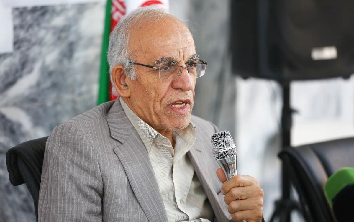 رئیس ستاد پزشکیان: جلیلی سابقه اجرایی‌اش صفر است، اما در کارشکنی سابقه‌ی درخشانی دارد