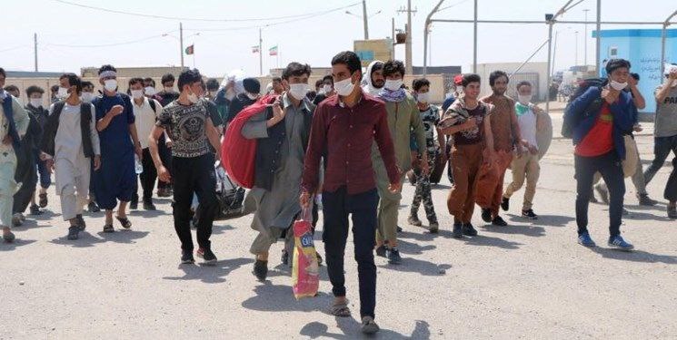 توصیه پلیس به صاحبان مشاغل: از بکارگیری اتباع بیگانه غیرمجاز بپرهیزید توصیه پلیس به صاحبان مشاغل: از بکارگیری اتباع بیگانه غیرمجاز بپرهیزید