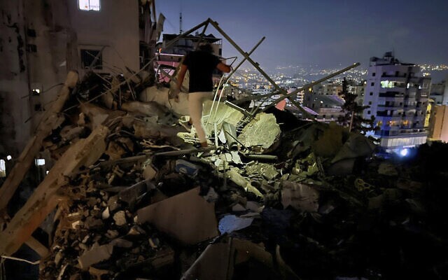 فواد شکر ملقب به حاج محسن کیست؟