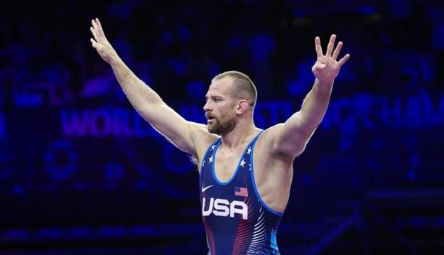 پردرآمدترین مربی کشتی دنیا را بشناسید | قرارداد ۶ و نیم میلیون دلاری! پردرآمدترین مربی کشتی دنیا را بشناسید | قرارداد ۶ و نیم میلیون دلاری!