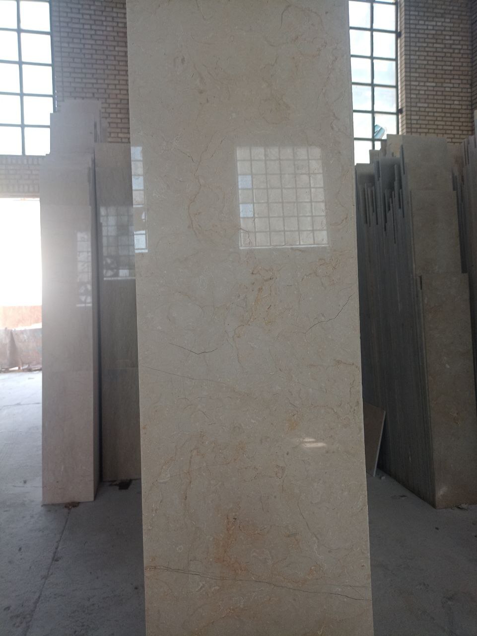 چطور از طریق اینترنت سنگ ساختمانی برای نمای ساختمان بخریم؟ چطور از طریق اینترنت سنگ ساختمانی برای نمای ساختمان بخریم؟