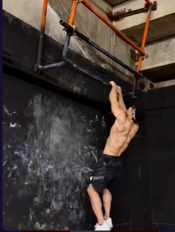 ببینید | محل تمرین سنگنورد ایرانی که از کمبود امکاناتش گفت ببینید | محل تمرین سنگنورد ایرانی که از کمبود امکاناتش گفت