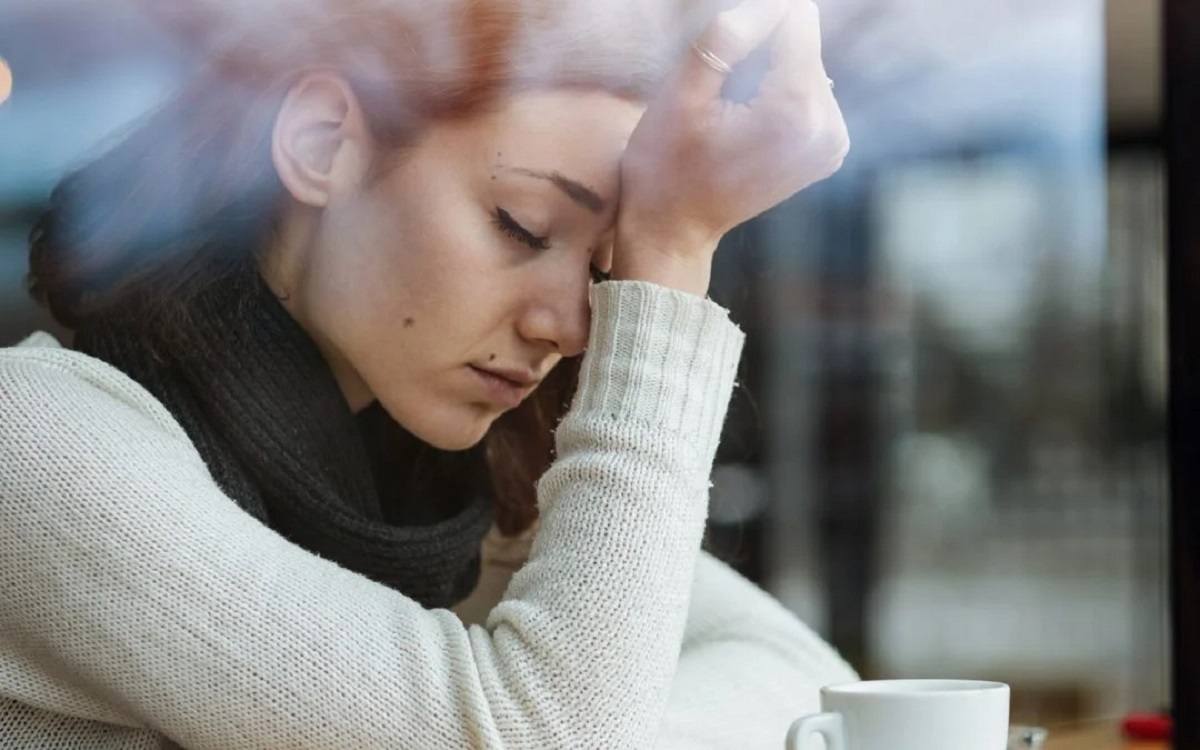 آیا استرس شدید می تواند یک شبه موها را سفید کند؟ آیا استرس شدید می تواند یک شبه موها را سفید کند؟