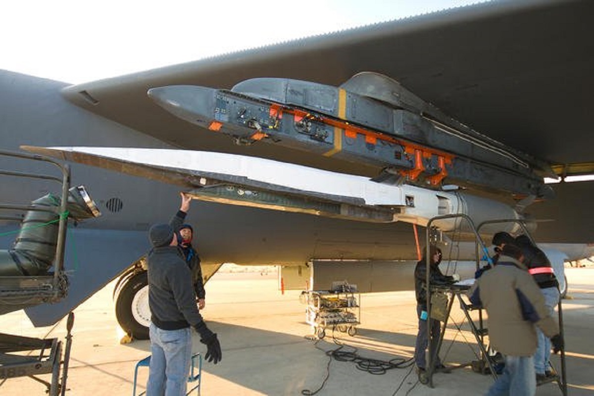 موشک مافوق صوت تسیرکون ؛ ابرسلاح روسی موشک مافوق صوت تسیرکون ؛ ابرسلاح روسی