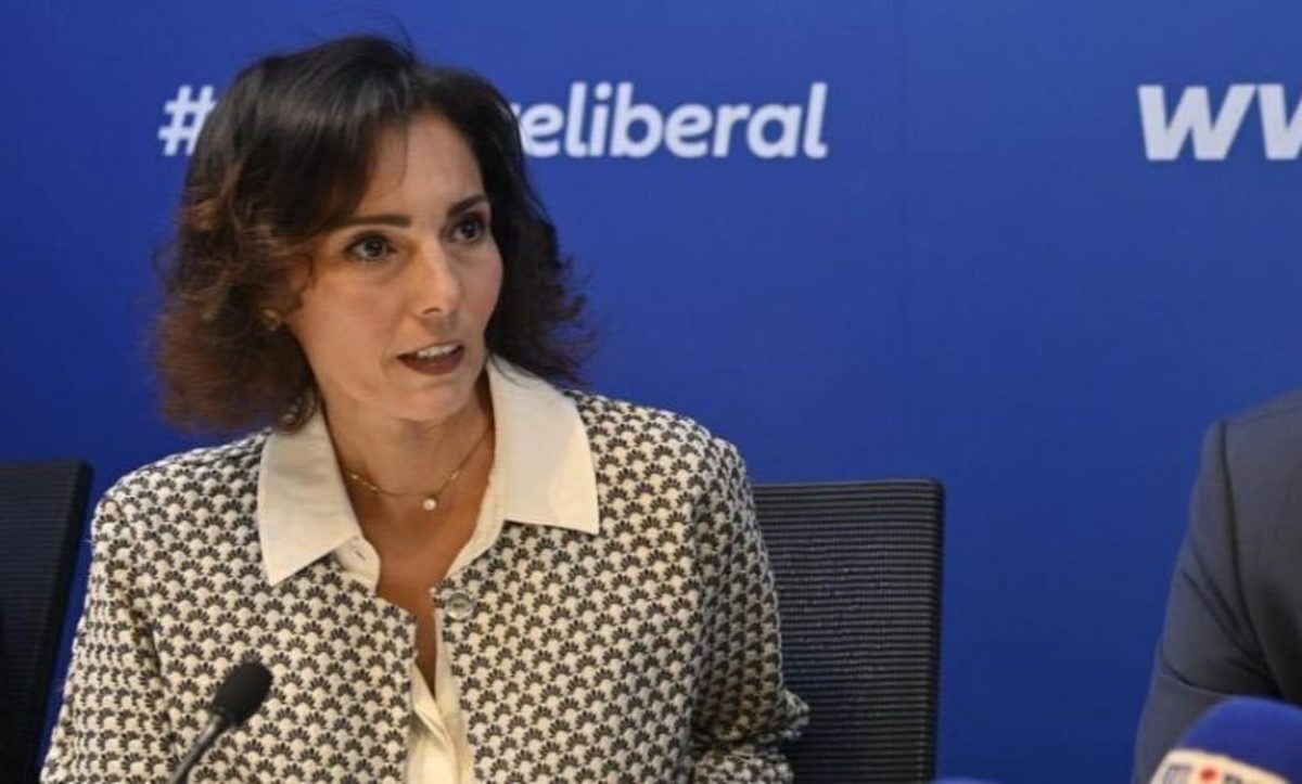 وزیر خارجه بلژیک به علی باقری: از وخامت اوضاع در خاورمیانه نگرانیم وزیر خارجه بلژیک به علی باقری: از وخامت اوضاع در خاورمیانه نگرانیم