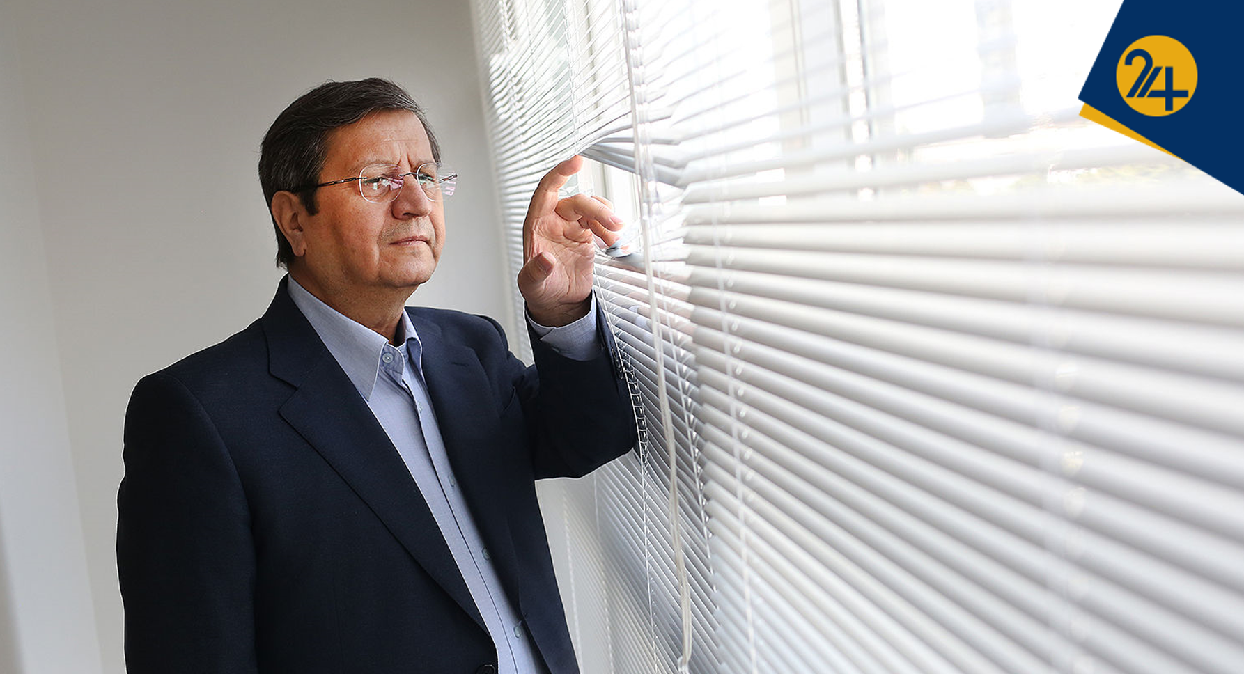 عبدالناصر همتی عبدالناصر همتی