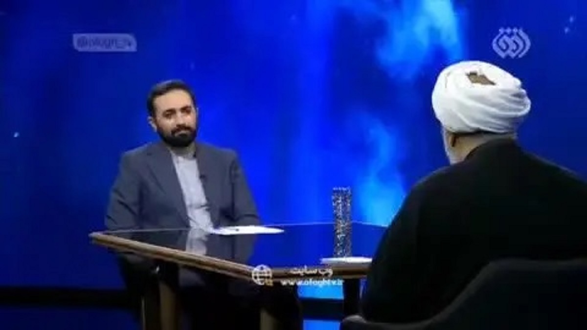 کارشناس تلویزیون کارشناس تلویزیون