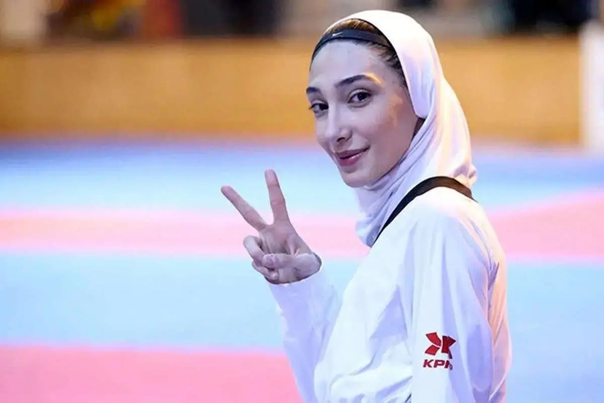 کنایه شهربانو منصوریان به مبینا نعمتزاده: میخواهم دندانپزشک شوم! کنایه شهربانو منصوریان به مبینا نعمتزاده: میخواهم دندانپزشک شوم!