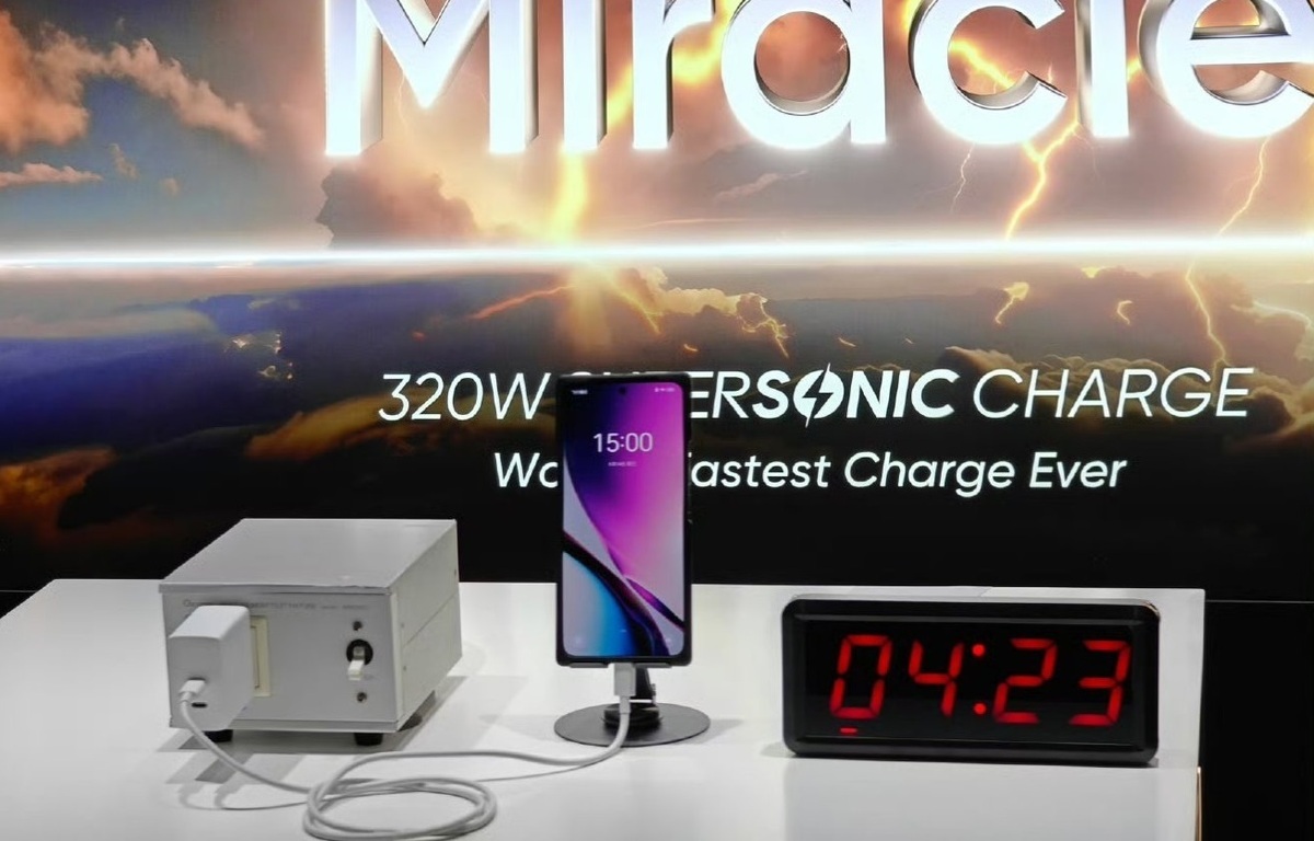 رونمایی از سریعترین شارژر جهان | ۵ دقیقهای شارژ شوید! + فیلم رونمایی از سریعترین شارژر جهان | ۵ دقیقهای شارژ شوید! + فیلم