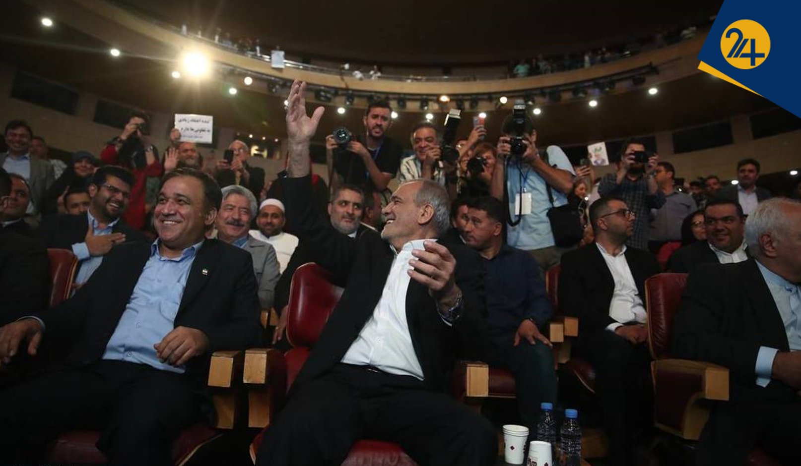 آش شور سهمخواهی | چرا دولت پزشکیان باید فکری به حال «تضاد منافع» کند؟ آش شور سهمخواهی | چرا دولت پزشکیان باید فکری به حال «تضاد منافع» کند؟