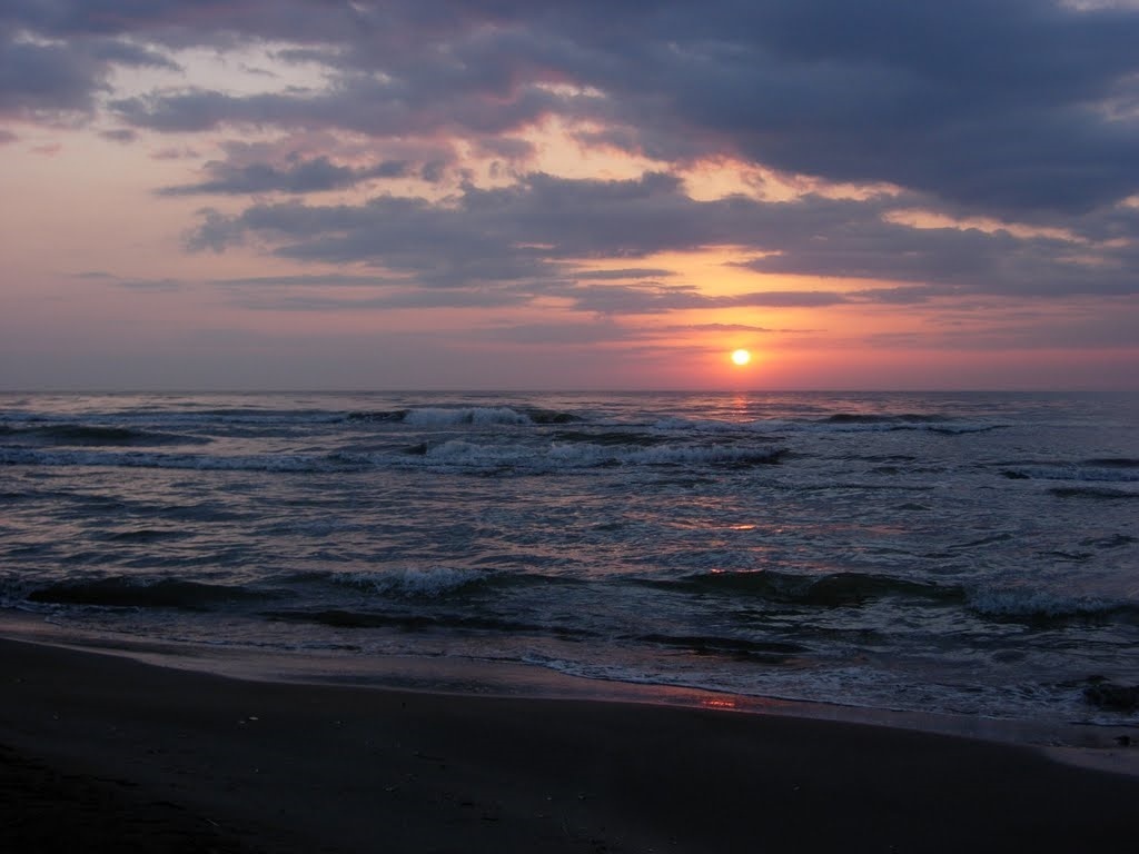کاهش تراز دریای خزر به مرز هشدار رسید کاهش تراز دریای خزر به مرز هشدار رسید