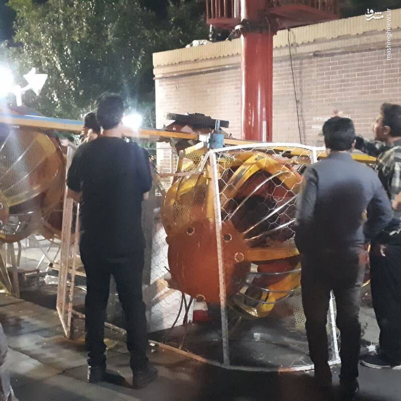 سقوط چرخ و فلک ۷ کودک را راهی بیمارستان کرد