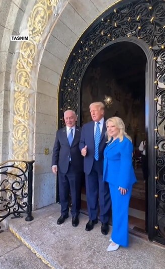 ببینید| استقبال ترامپ از نتانیاهو در عمارت مارالاگو ببینید| استقبال ترامپ از نتانیاهو در عمارت مارالاگو