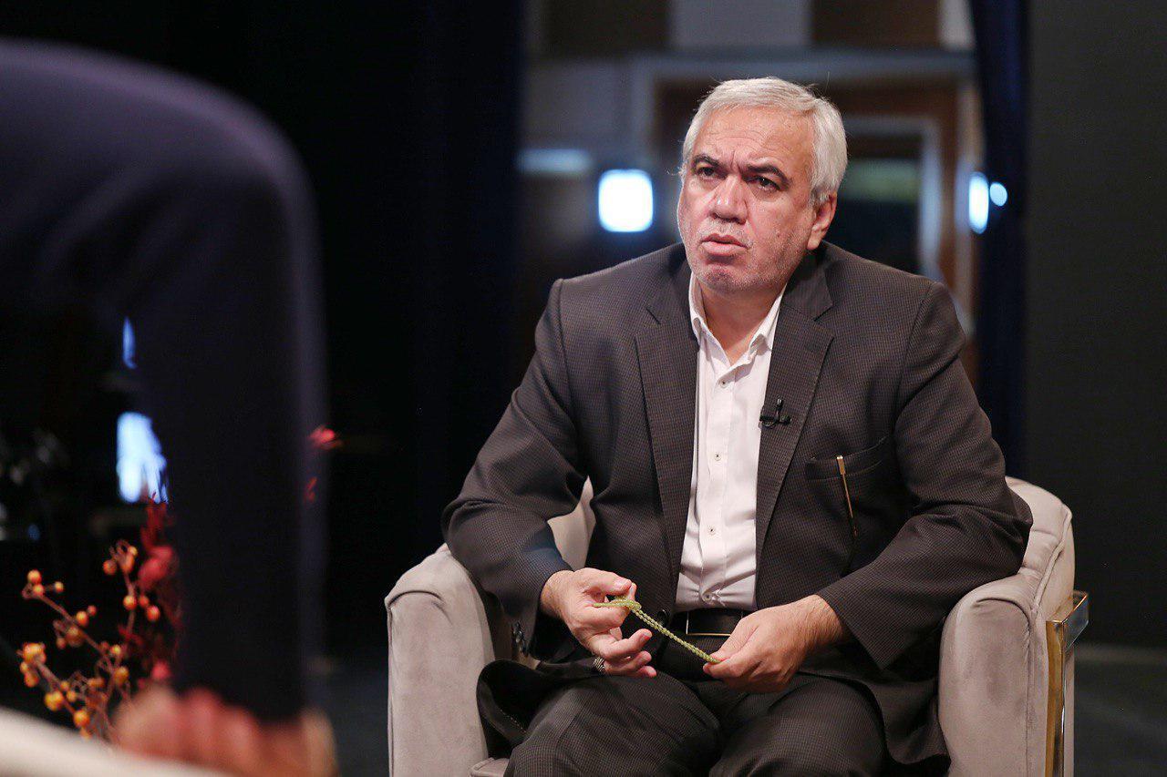 ببینید| روایت فتحاللهزاده از نحوه جذب هاشمینسب | دیدیم تنور گرم است نان را چسباندیم! ببینید| روایت فتحاللهزاده از نحوه جذب هاشمینسب | دیدیم تنور گرم است نان را چسباندیم!