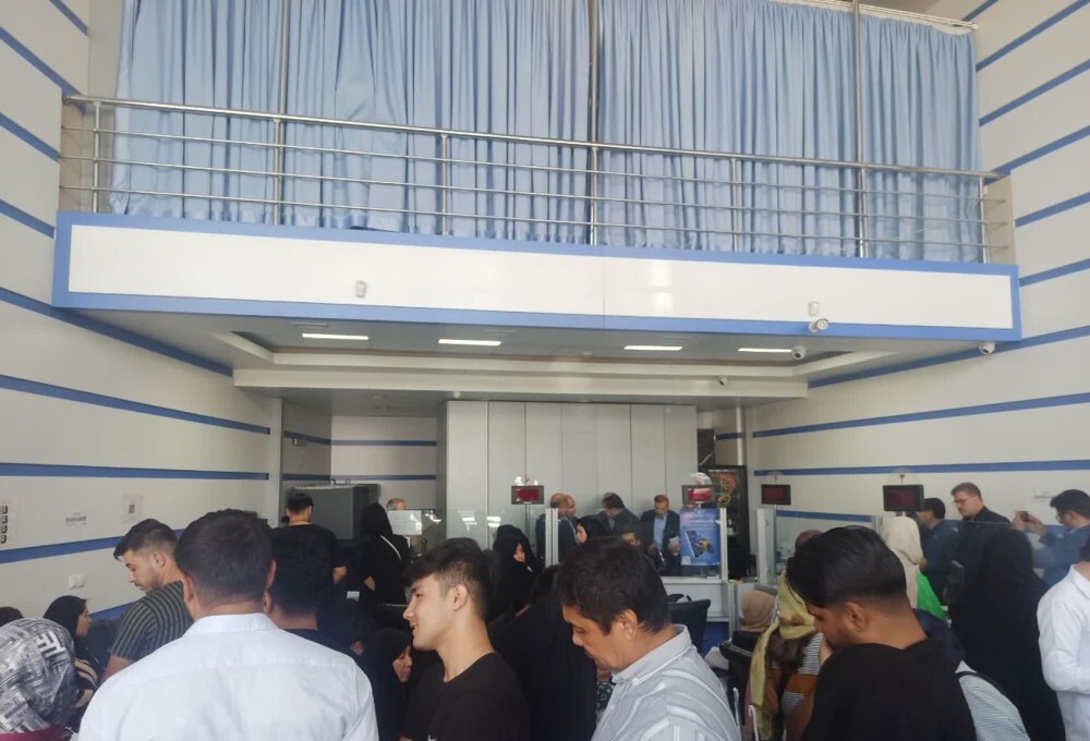 بازدید مدیرعامل موسسه و هیأت همراه از شعب مشهد بازدید مدیرعامل موسسه و هیأت همراه از شعب مشهد